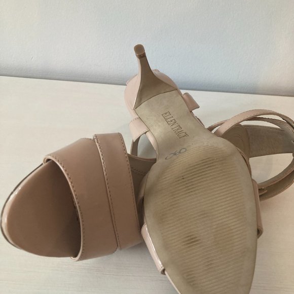 Ellen Tracy Beige Heel - EUC - Picture 6 of 8
